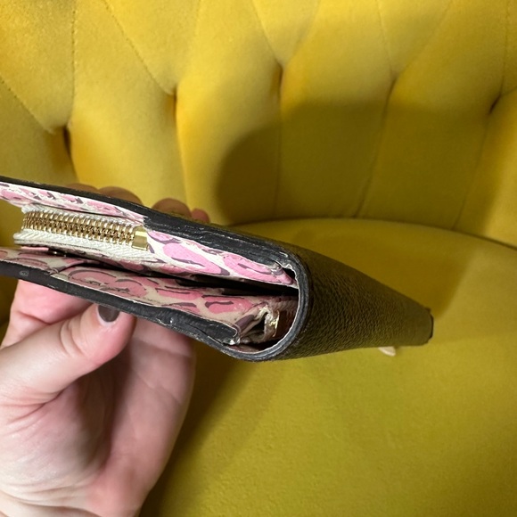 Louis Vuitton x Stephen Sprouse Insolite Wallet in Monogram Canvas - Picture 6 of 16